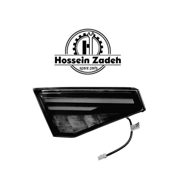 چراغ خطر تارا روی صندوق روشن چپ کروز